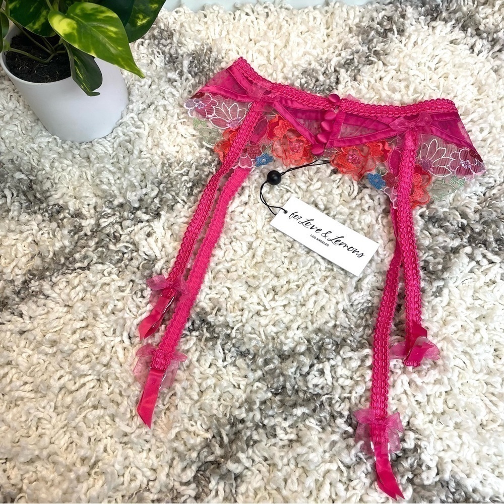FOR LOVE & LEMONS Luella Garter Belt Fuchsia Hot Pink Floral NWT XXS - Picture 6 of 11